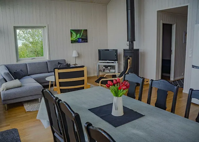 Aurora View Cabin